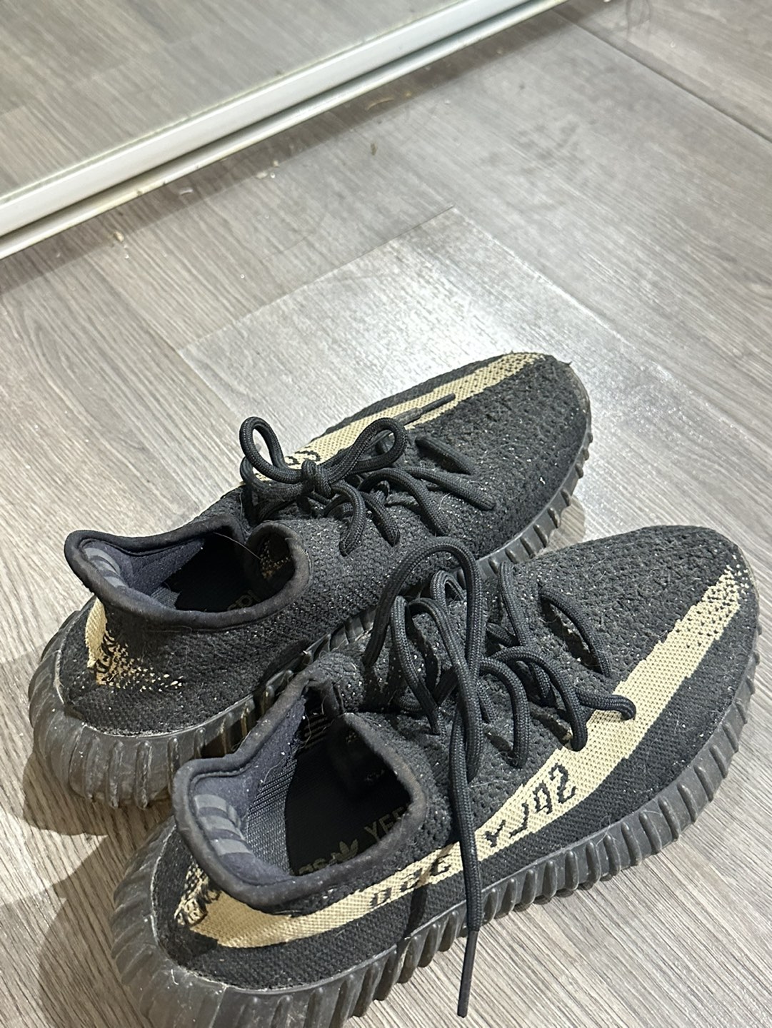 Yeezy 350 Black
