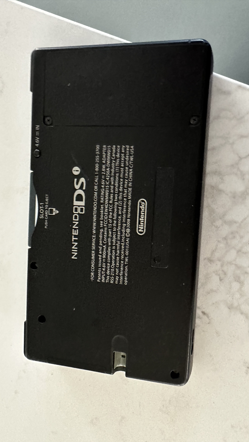 Nintendo DSI - photo 3