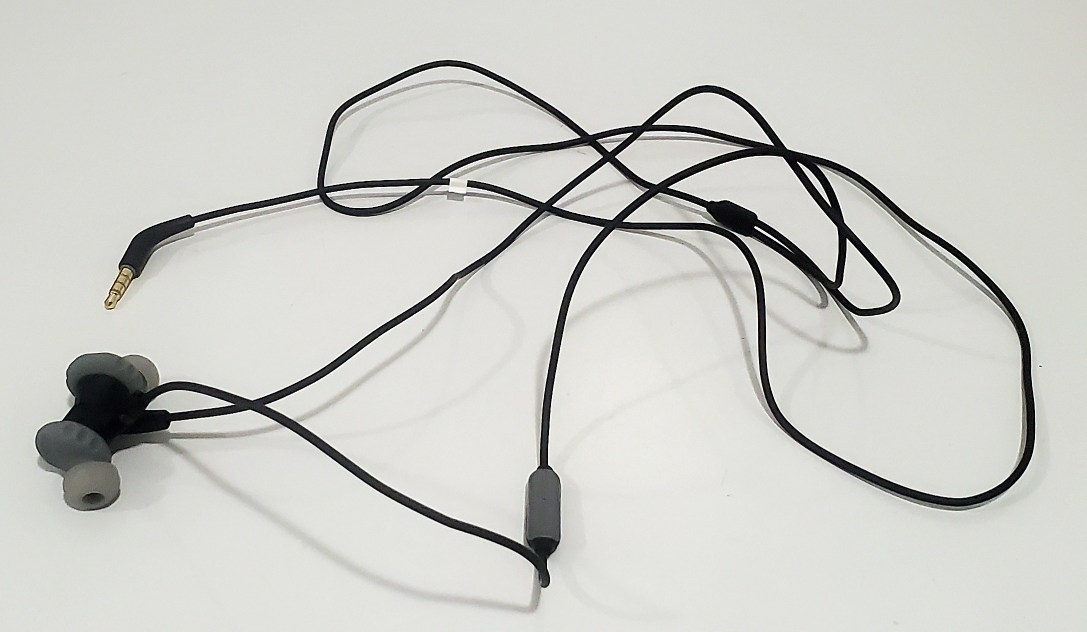 Wired Headphones thumbnail