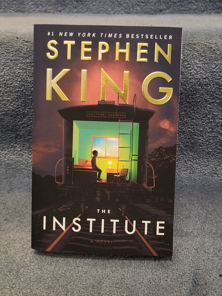 Thriller Novel Bundle + Free Book image indicator(2)