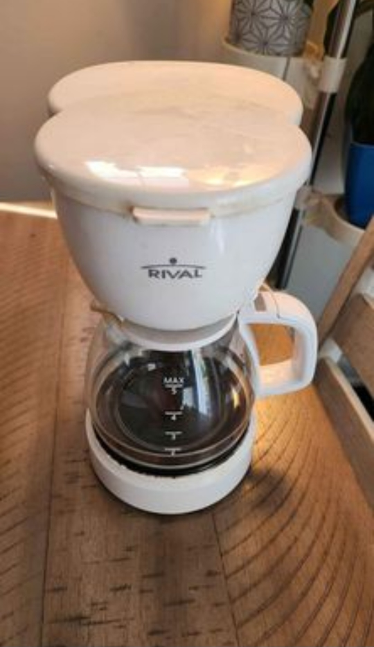 Rival drip coffee machine