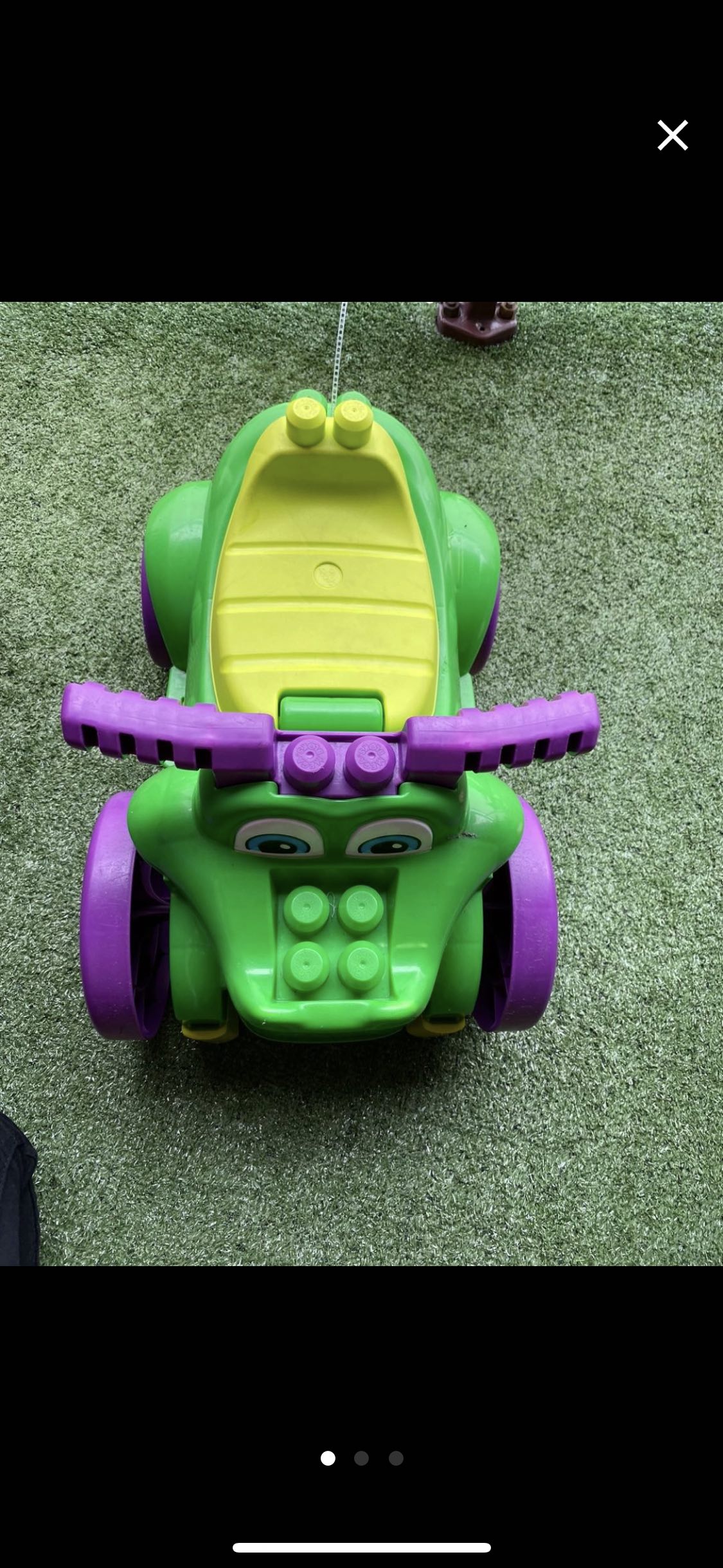 Alligator riding toy
