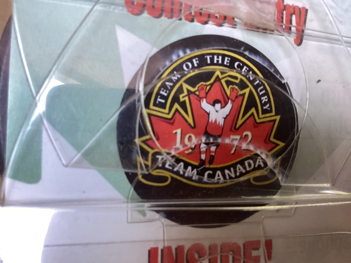 PAUL HENDERSON 1972 TEAM CANADA unopened souvenir pick ! - photo 2