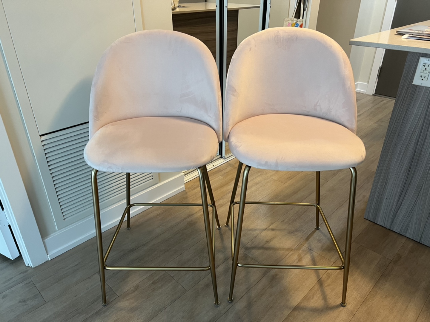 MOVING SALE! Structube counter stools. thumbnail