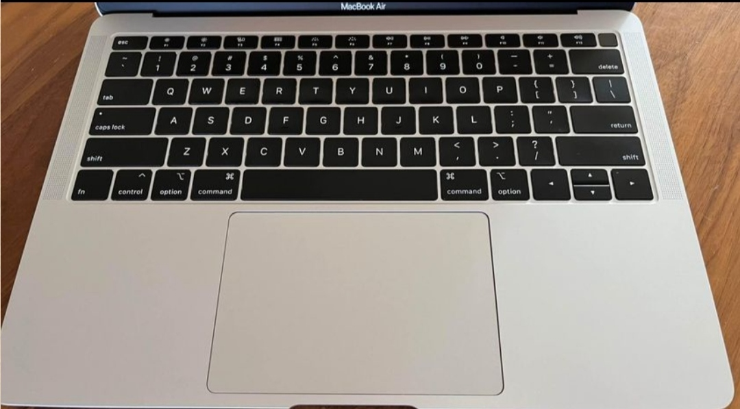 MacBook Air Retina 13.3-inch (2019) - photo 4