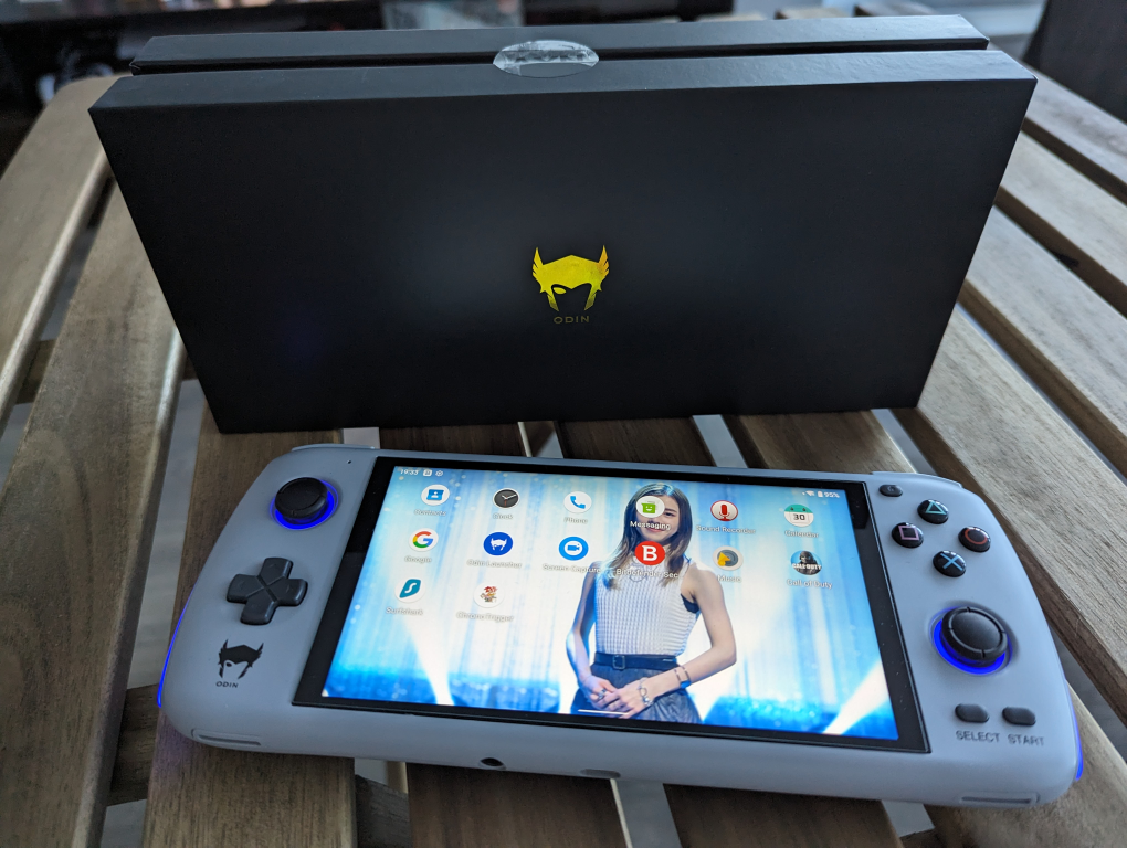 AYN Odin Lite - 6GB+128GB Cold Grey with Playstation buttons