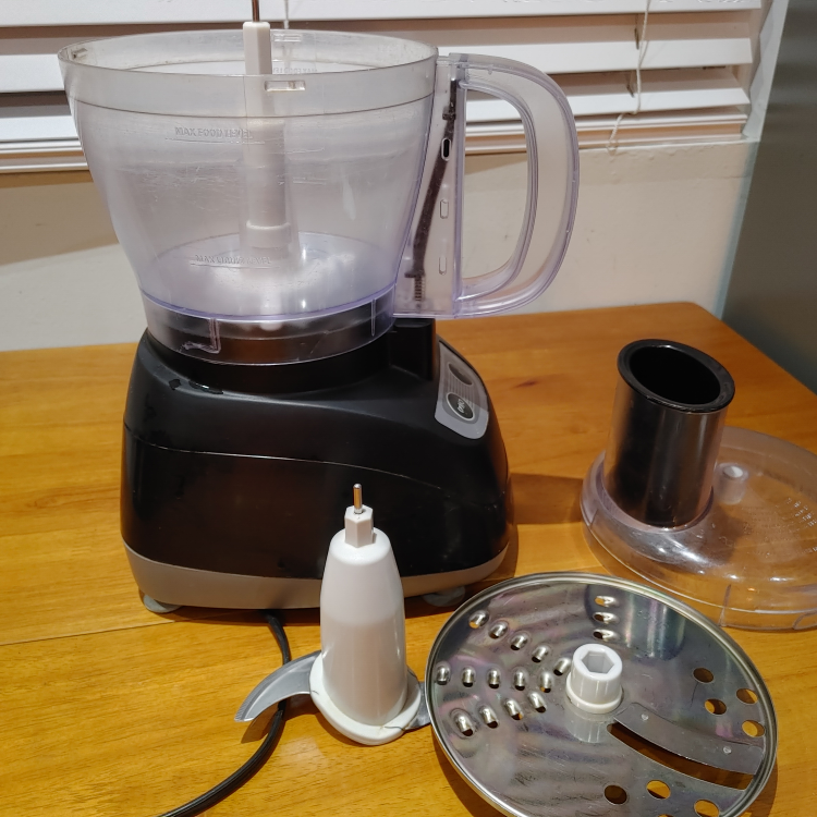 Black and decker food processor - photo 2