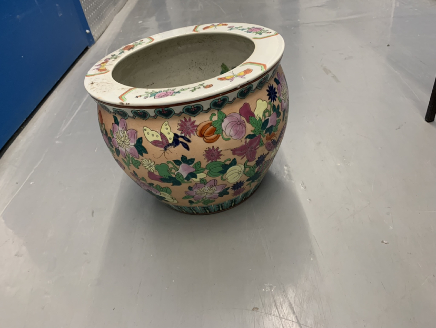 Porcelain Floral Print Pot