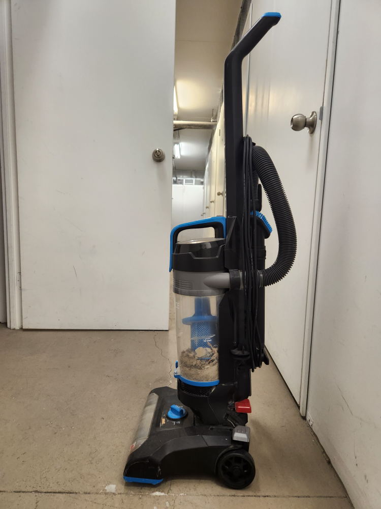 Bissell carpet vacuum cleaner for sale - photo 2