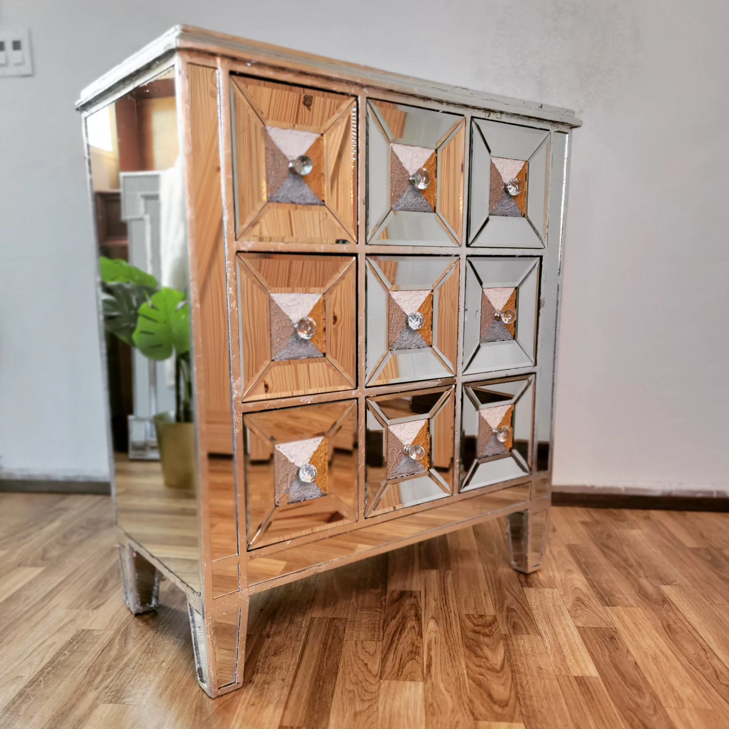 Mirrored Chest Of Drawers and Mirror Set - photo 5
