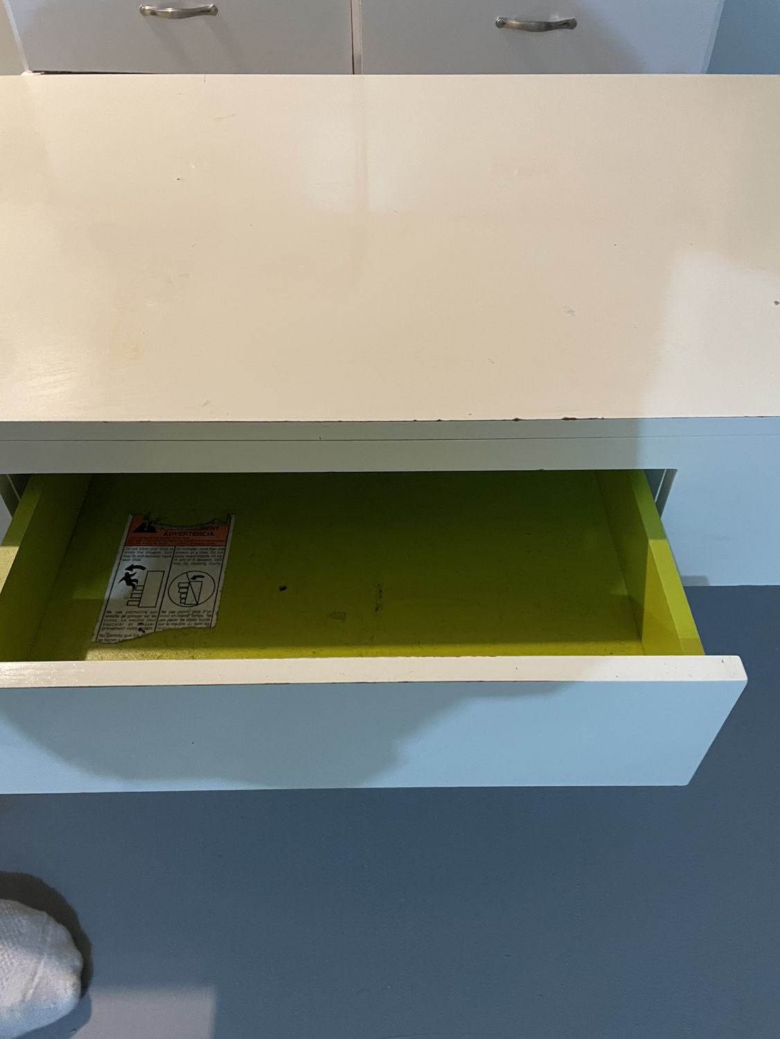 White laminate coffee table - photo 4
