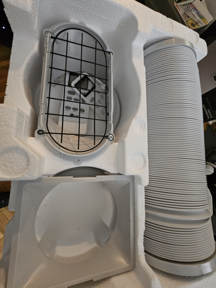 [2 weeks use only] LG Portable Air Conditioner 7000 BTU image indicator(8)