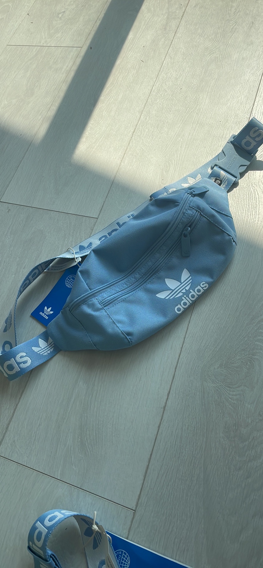 BNWT adidas crossbody fanny pac thumbnail