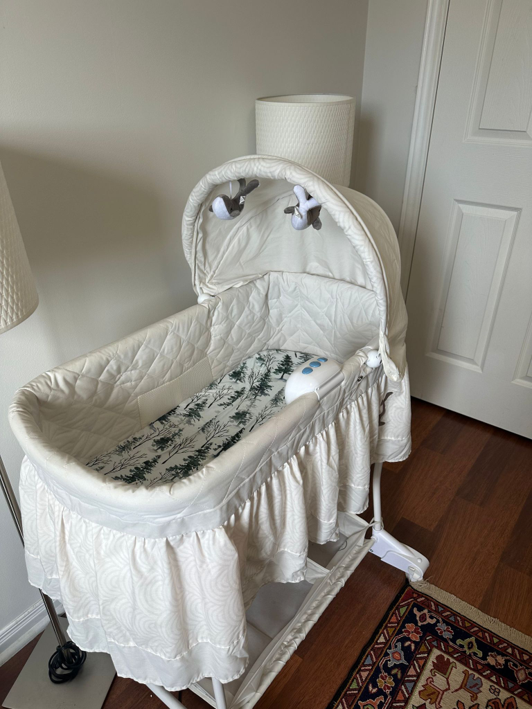 bassinet - photo 2
