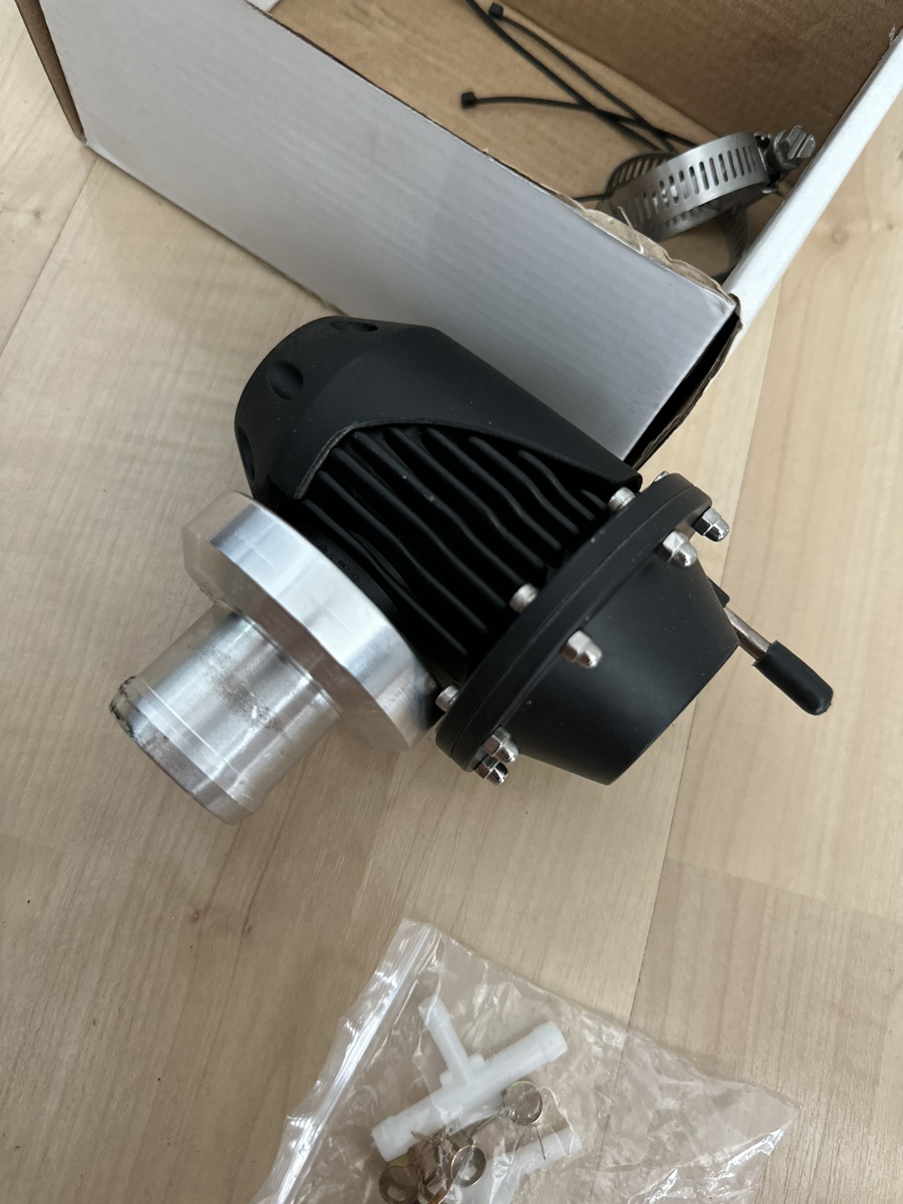 Universal BOV