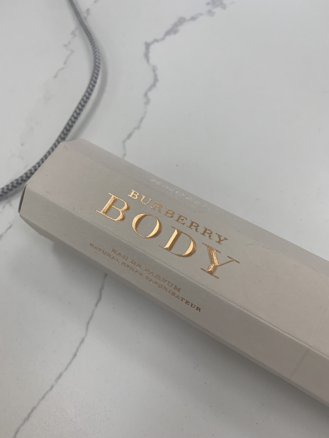 Burberry Parfume image indicator(2)