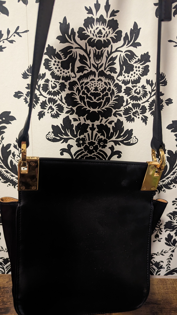 Michael Kors bicolour crossbody purse image indicator(3)