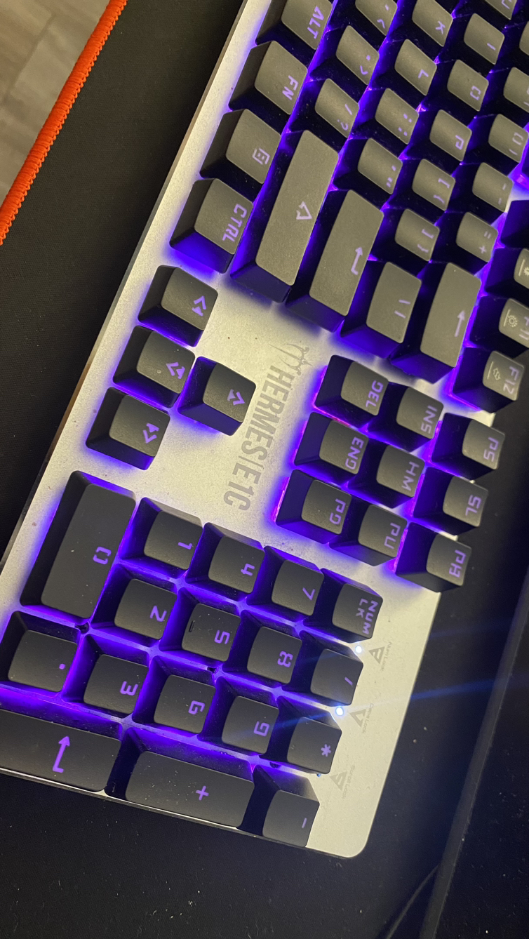 GAMIAS LED KEYBOARD AND MOUSE - photo 4