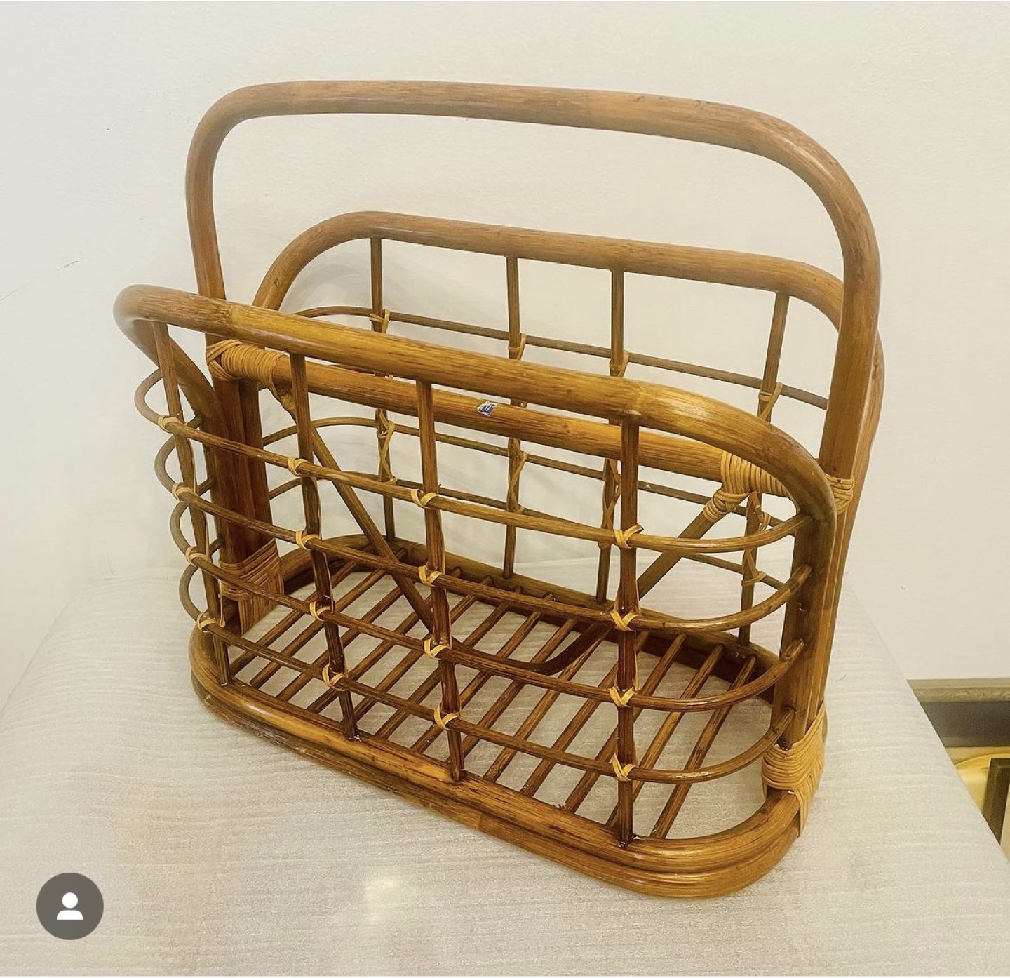 Vintage Mid-Century Modern Bamboo/Rattan Magazine Holder