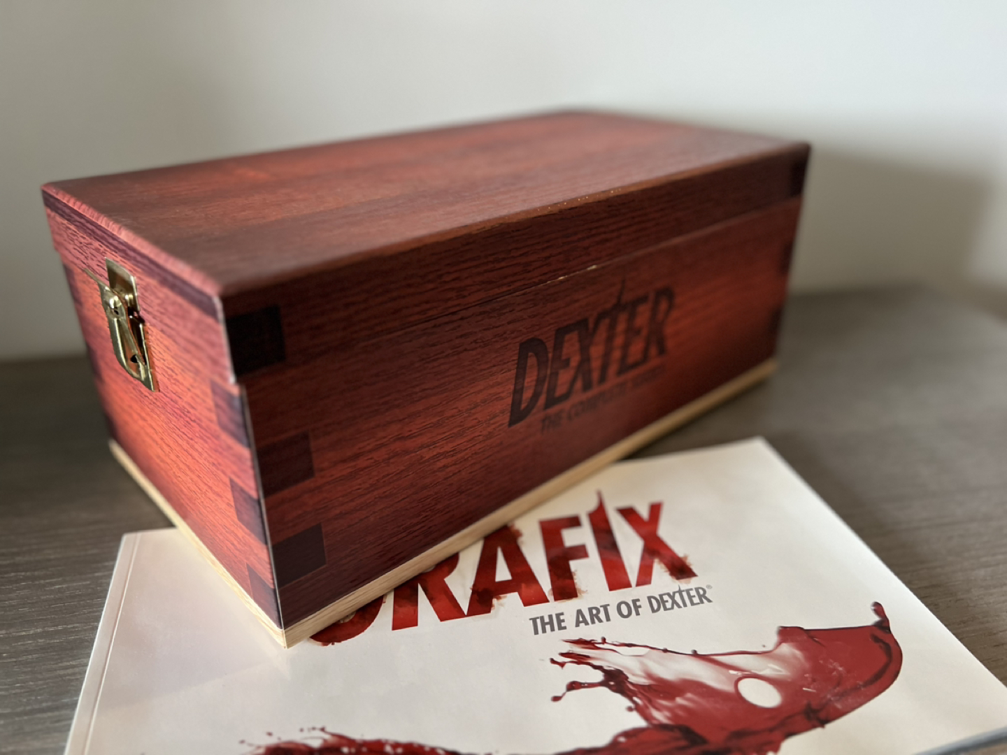 Dexter Complete Series DVD Collectible Box Set - photo 2