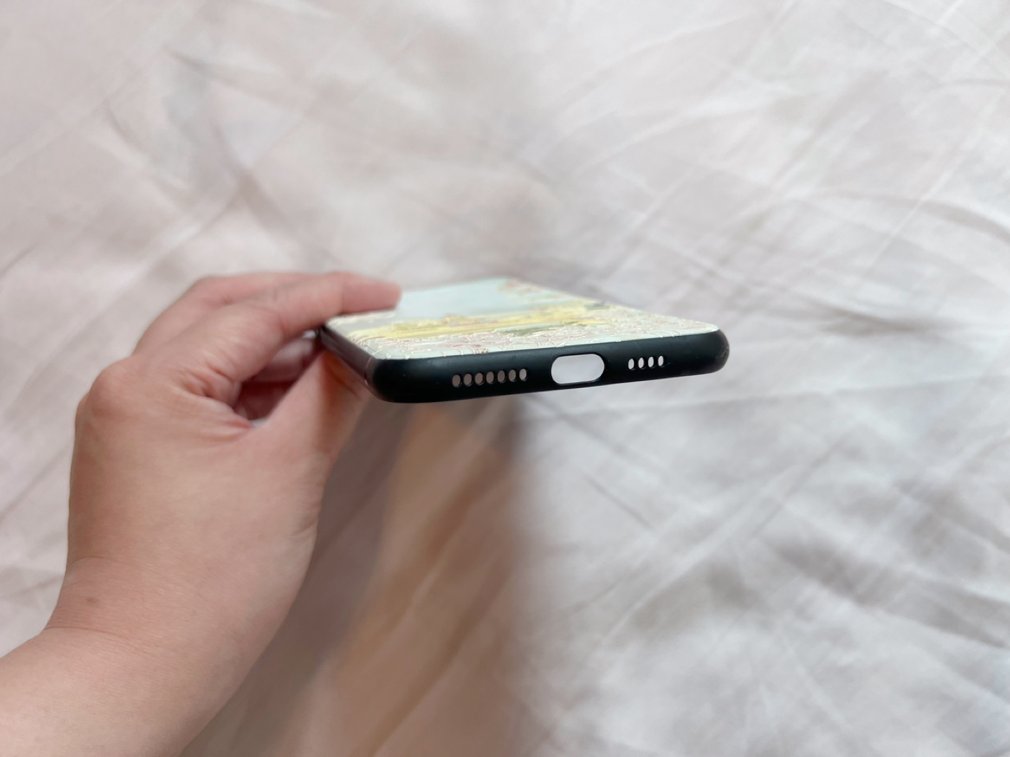 iPhone XS Max phone case used image indicator(5)