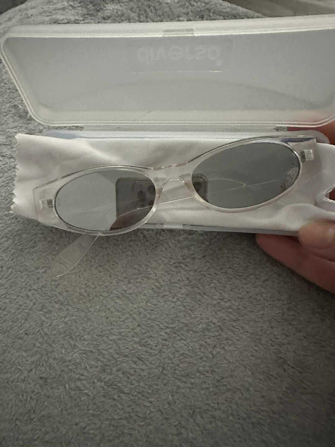 Vintage sunglasses thumbnail