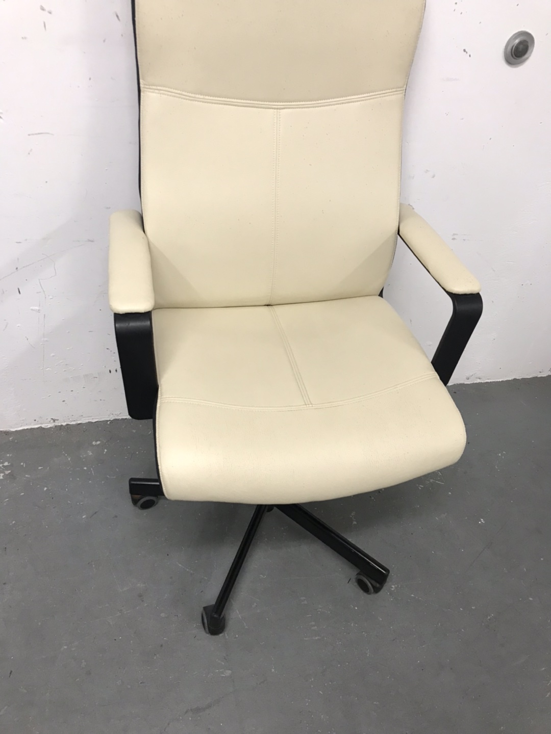 Cream Leather High Quality Office Computer Chair Comfy Supportab - photo 4