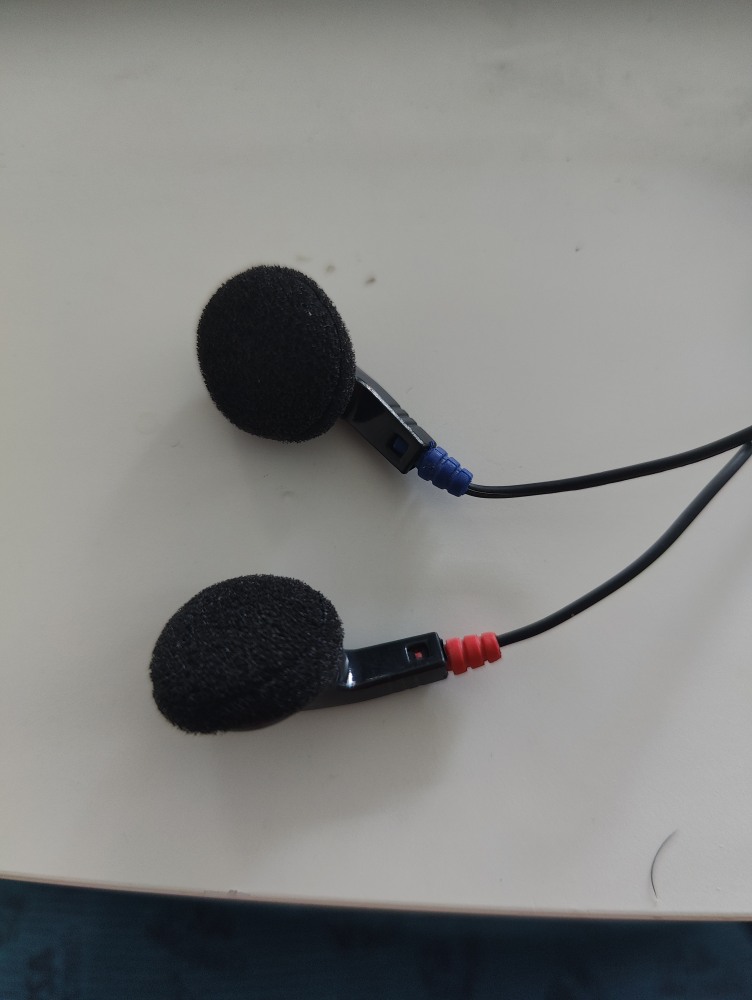 Earphones wired #freecycle - photo 2