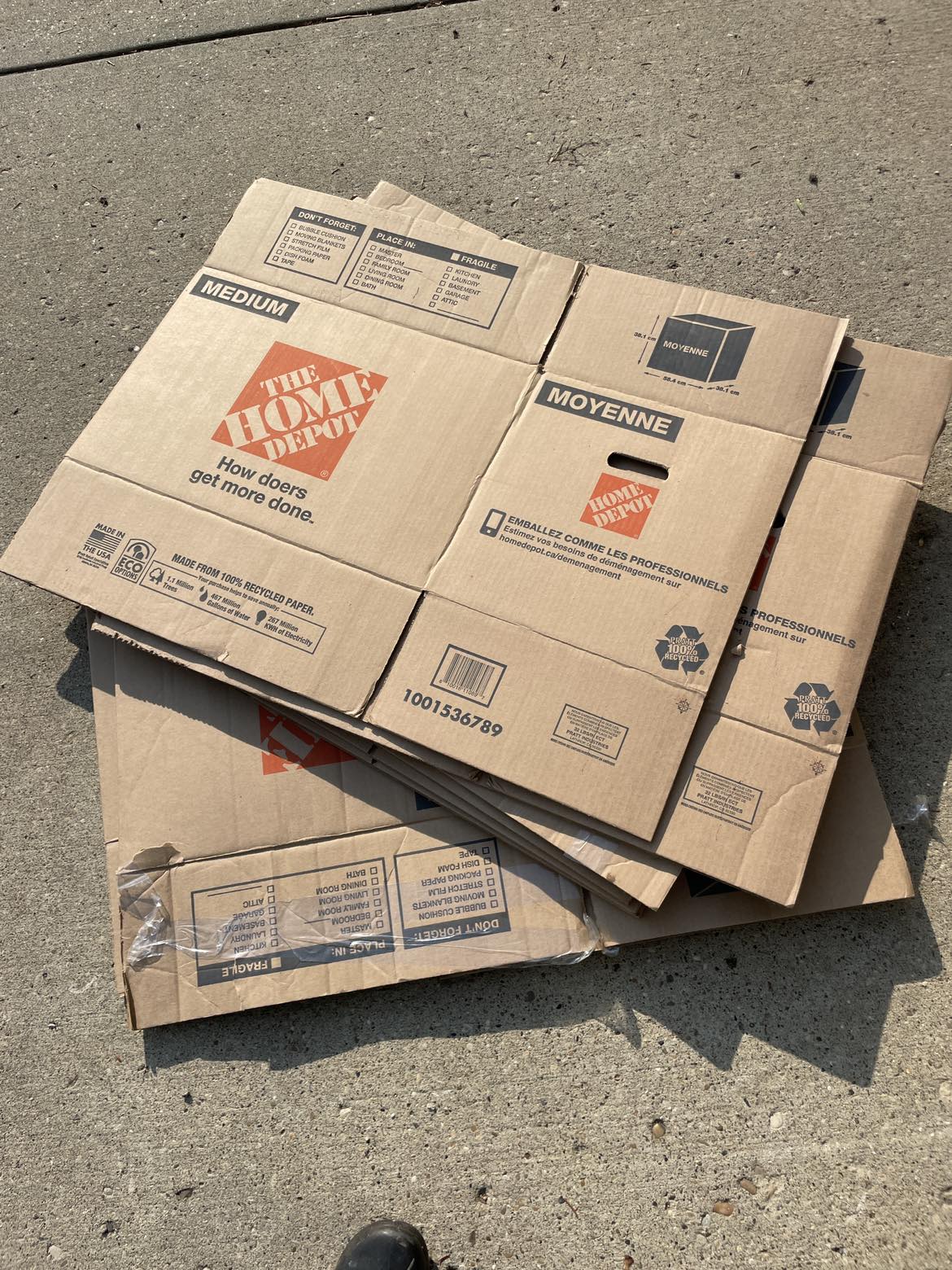 Medium Sized moving boxes $1 each