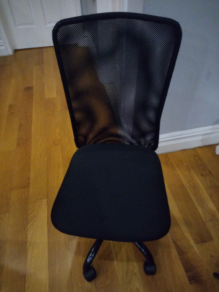desk chair