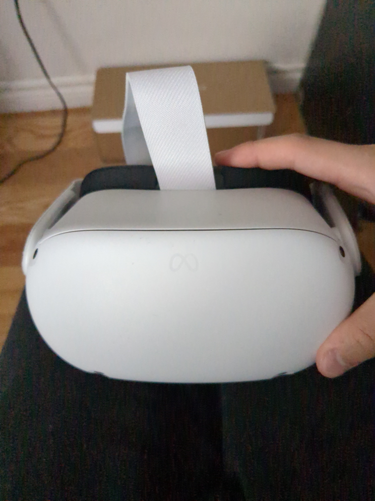 Meta Quest 2 (256 GB) image indicator(7)