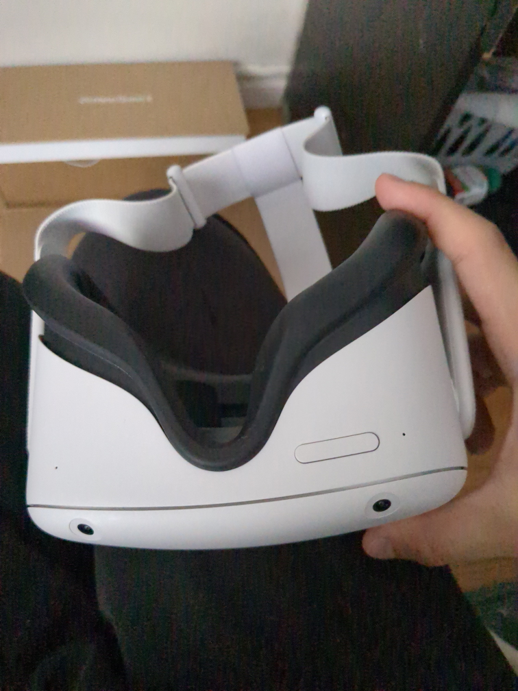 Meta Quest 2 (256 GB) image indicator(8)