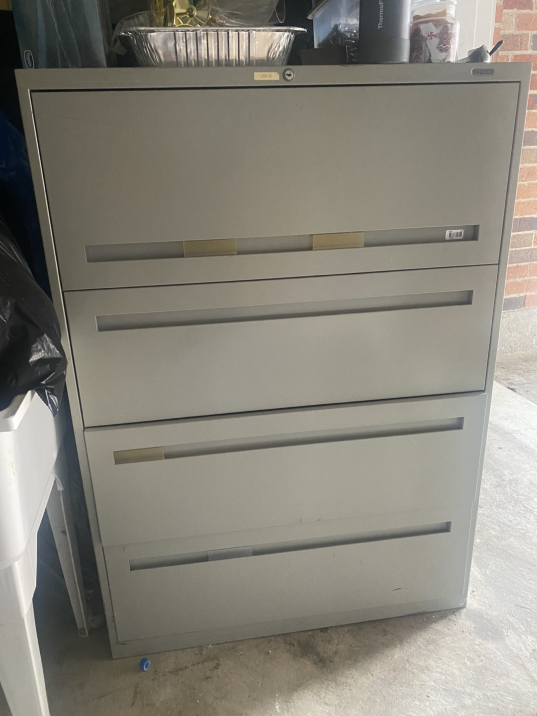 Lateral office filing cabinet unit