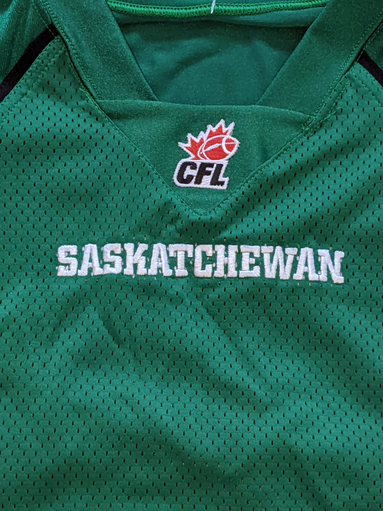 LIKE NEW SIZE 46 LARGE SASKATCHEWAN ROUGHRIDERS jersey image indicator(6)