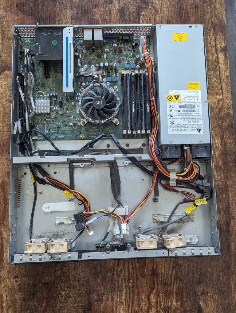 Intel 1u Server - photo 2