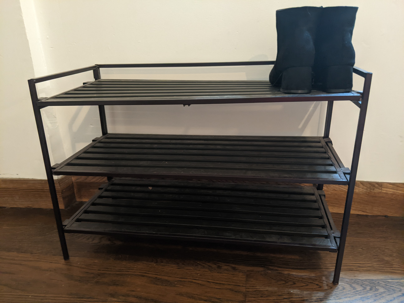 Shoe rack