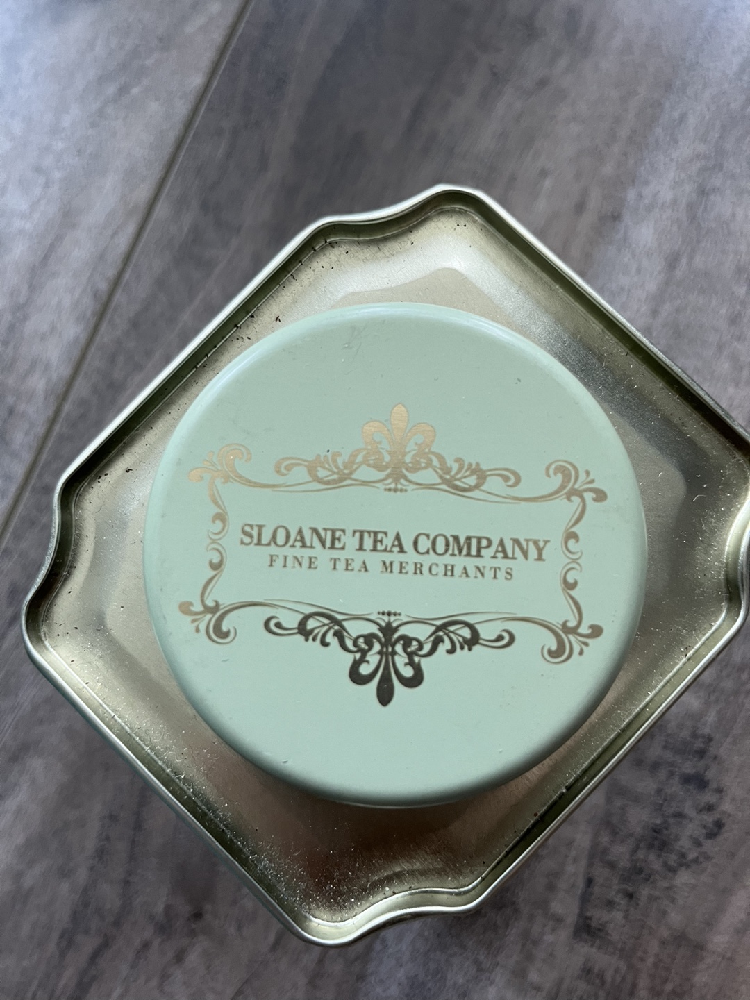 Sloane Jasmine Dragon Green Tea in Tin- BNIB image indicator(3)