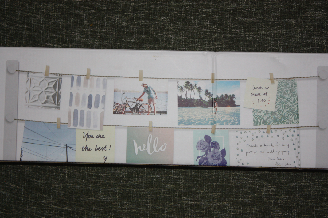 Umbra Hangup Photo Display image indicator(2)