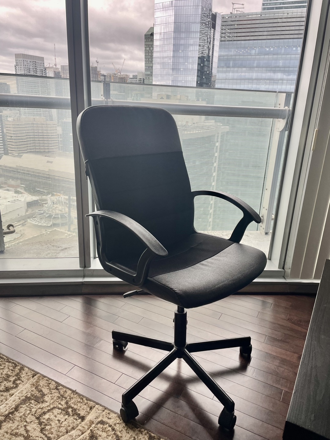 IKEA RENBERGET Chair - photo 3