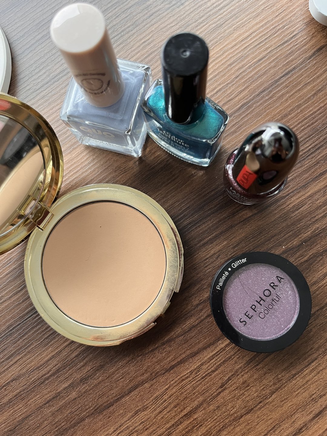 Makeup items #freecycle thumbnail
