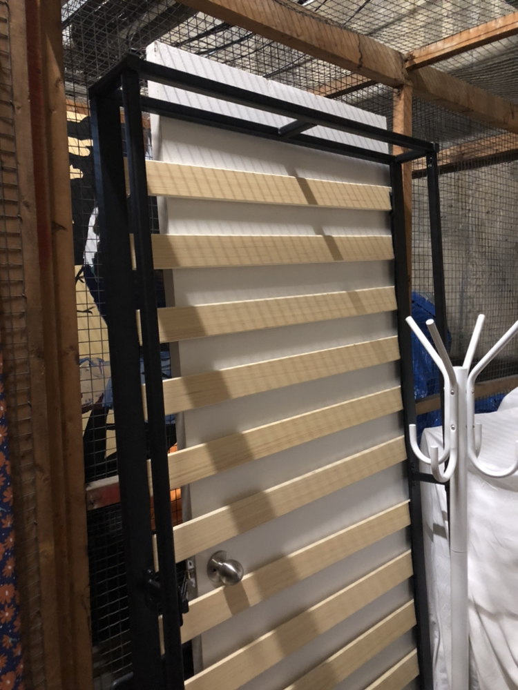 Single metal bed frame with slats image indicator(3)