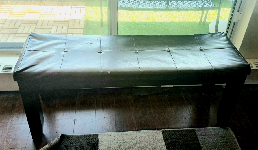 Solid wooden bench.   - photo 2