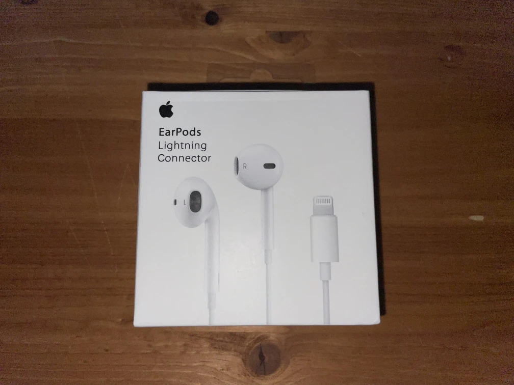 BRAND NEW Apple earpods never used thumbnail