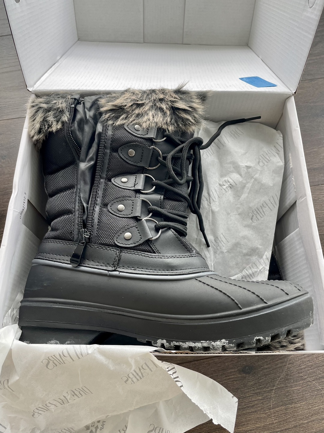 Snow boots faux fur lining US6 UK4 - photo 2
