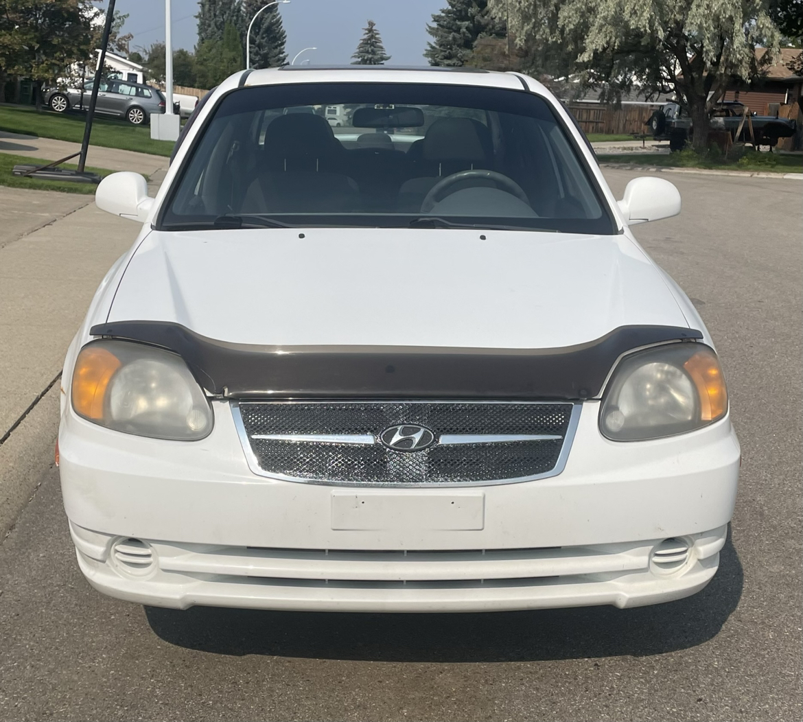 2004 Hyundai Accent thumbnail