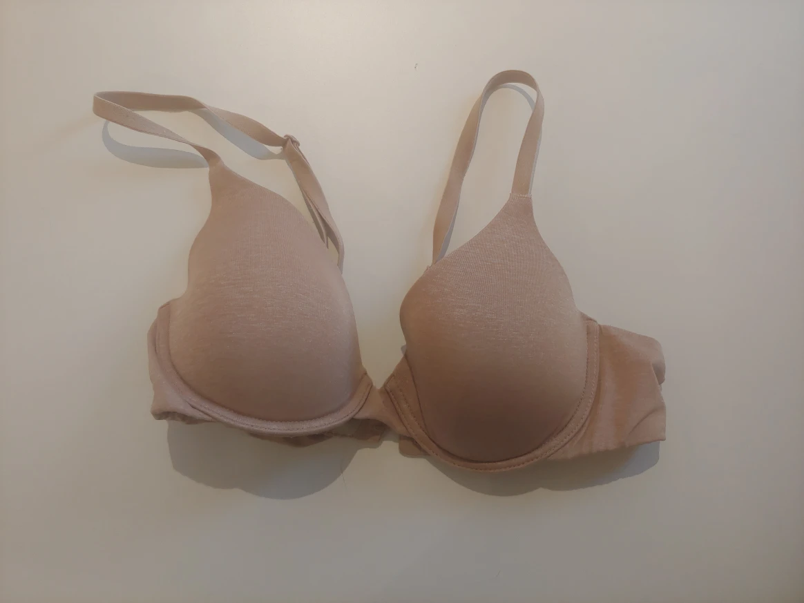 Victoria Secret bras #freecycle thumbnail