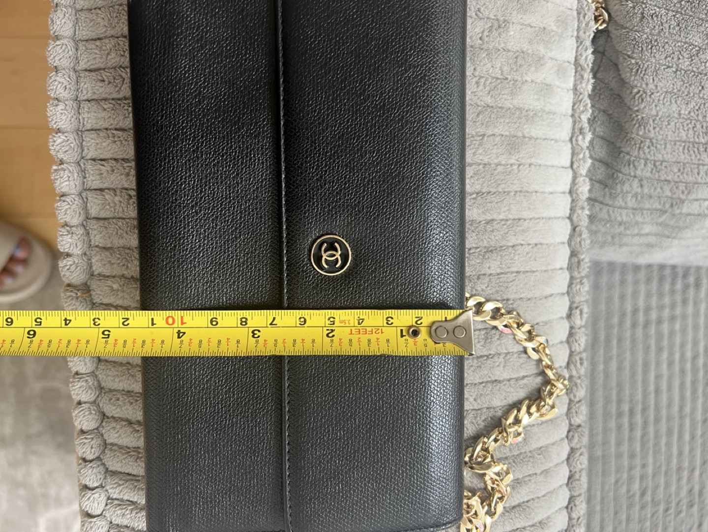 Chanel bag with added chain - photo 4