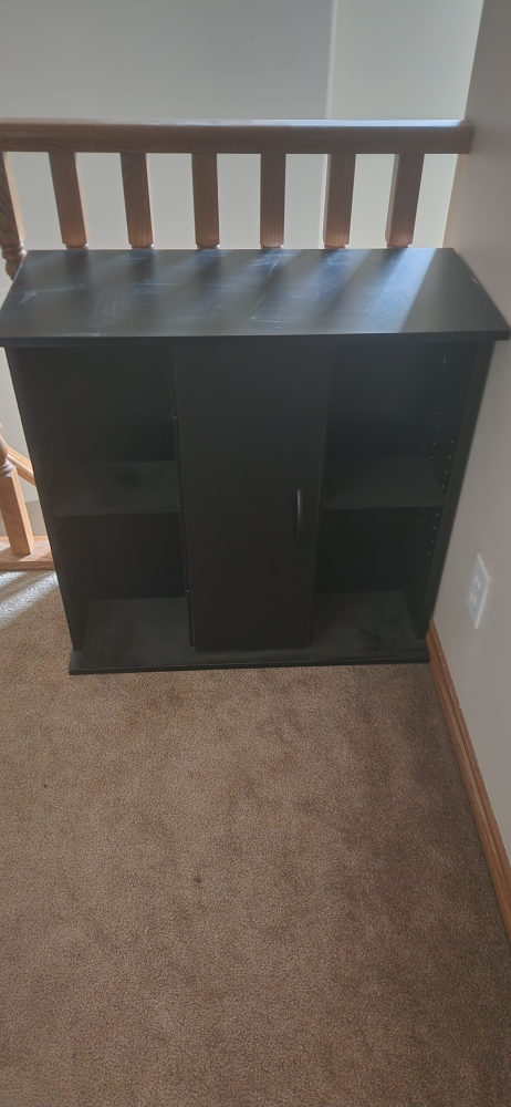 side hutch