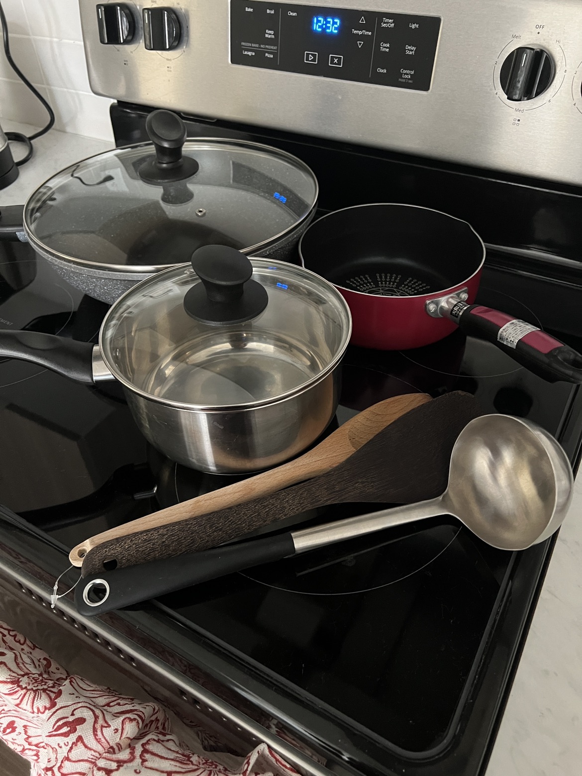 Used pots and wok