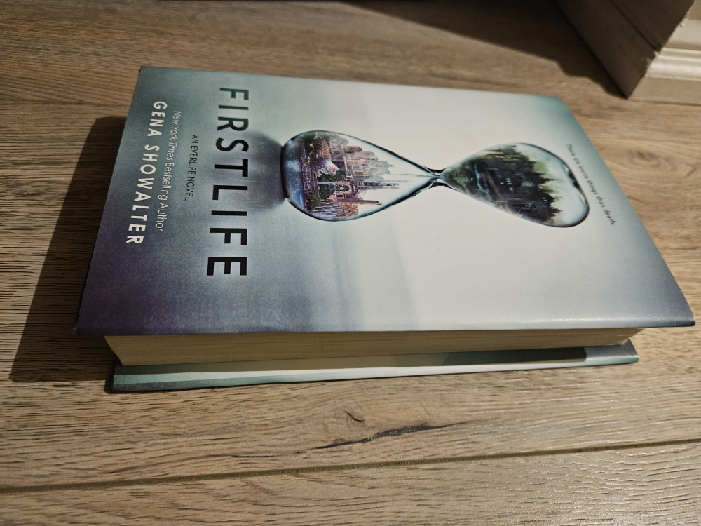 Book - First Life image indicator(2)